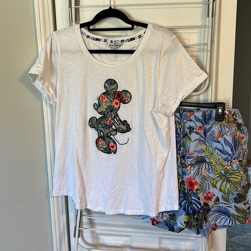 Tommy Bahama Disney set